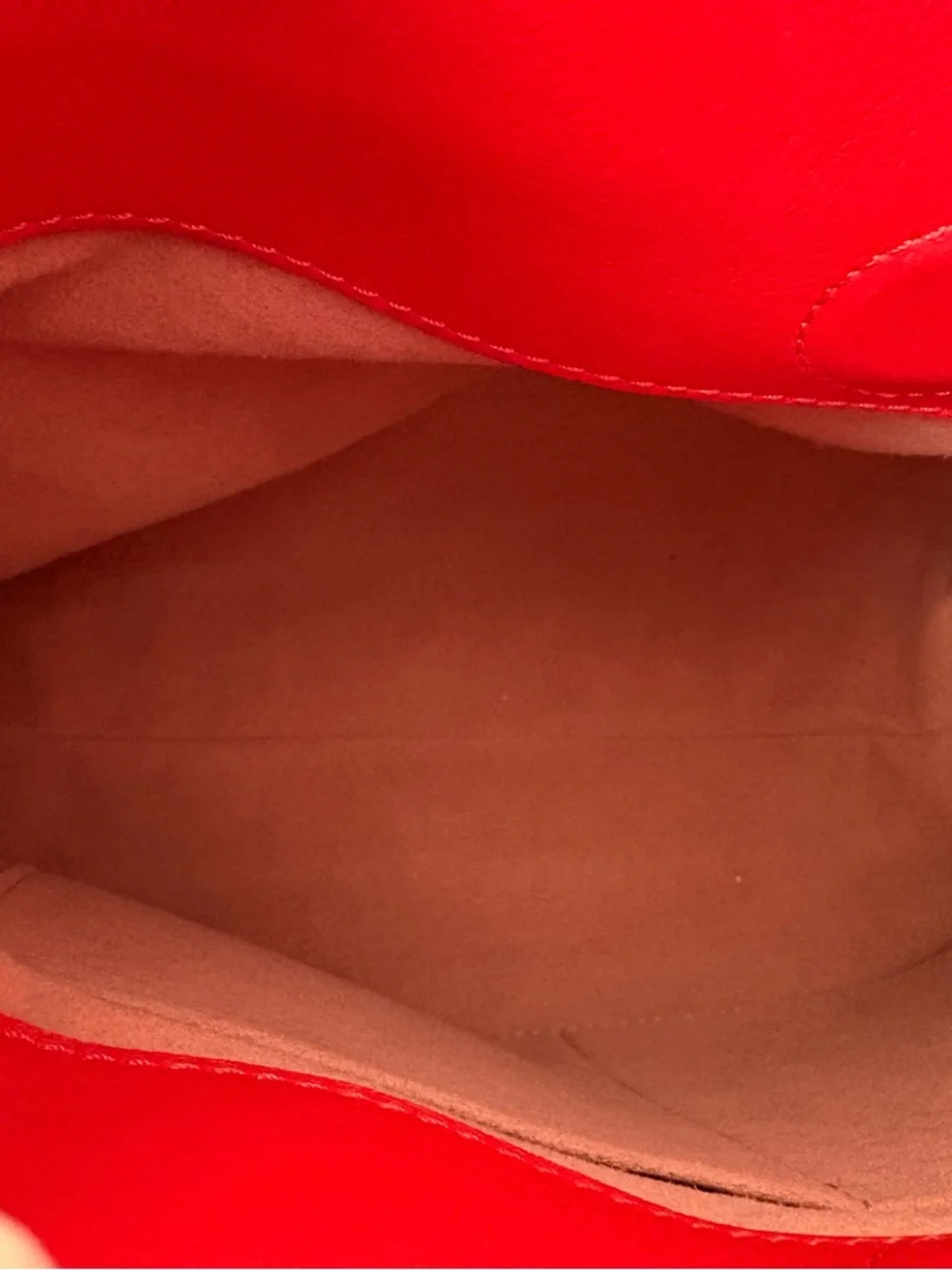 Louis Vuitton Tuileries Besace Bag - Picture 6 of 10